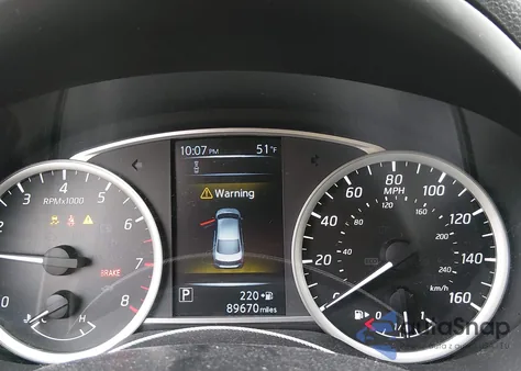 2018 Nissan Sentra S z USA, uszkodzony, nr VIN 3N1AB7AP4JY282494